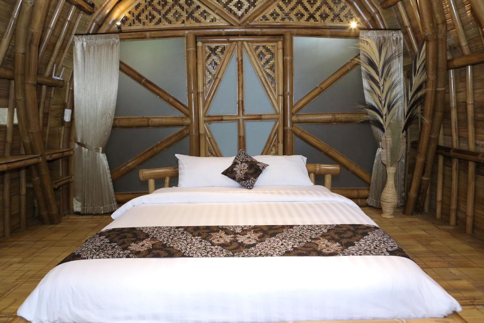 The Osing Bamboo Resort - A Liberta Collection Banyuwangi  Bagian luar foto