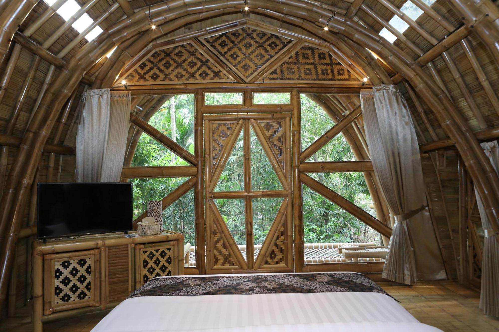 The Osing Bamboo Resort - A Liberta Collection Banyuwangi  Bagian luar foto